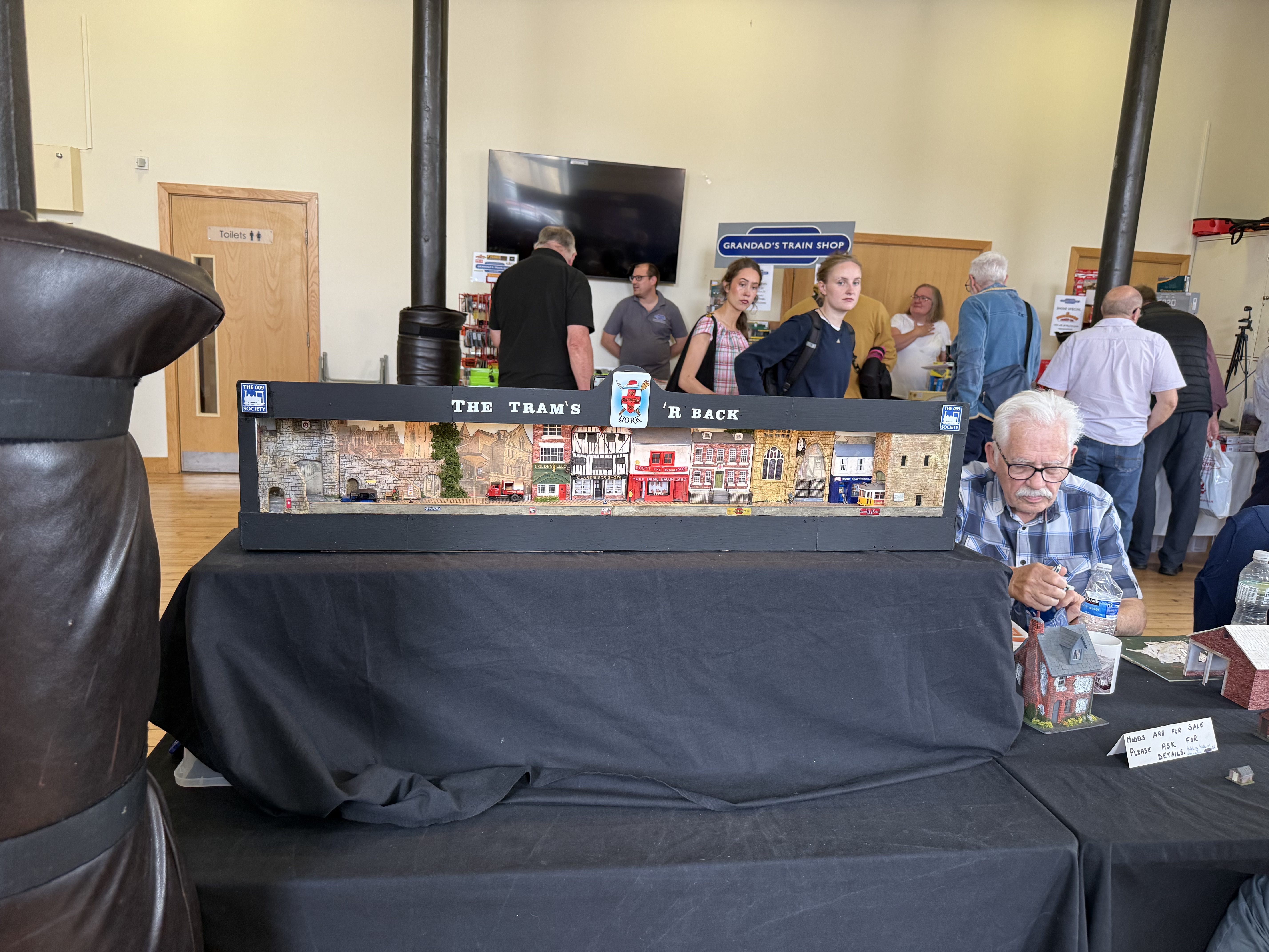 HMRG-exhibition-08-2026-27